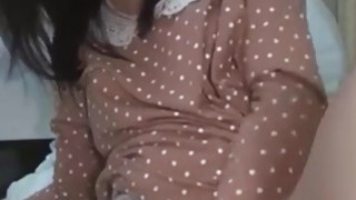 Remaja Asia dengan vagina berbulu meraba bagus di webcam