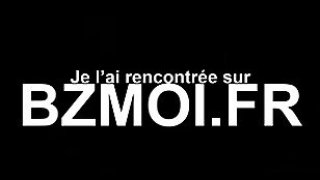 Jeune fille au cul rond se fait enculer pour la premi re fois dans la rondelle serr e
