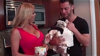 My friend s hot stepmom - full videonvdrb